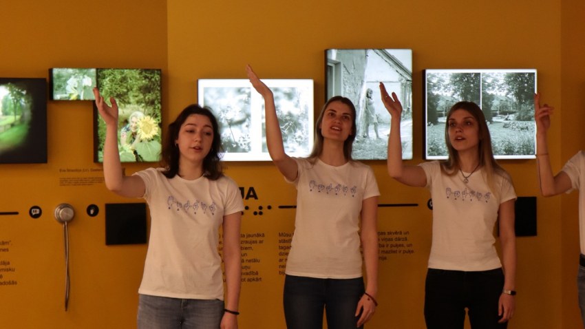 Multimediālās izstādes &quot;Neredzamās dzīves&quot; atklāšana